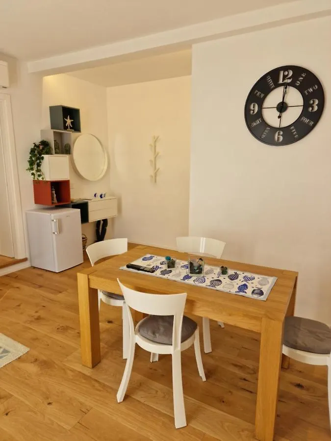 Salmastro Room Porto Venere Guest house